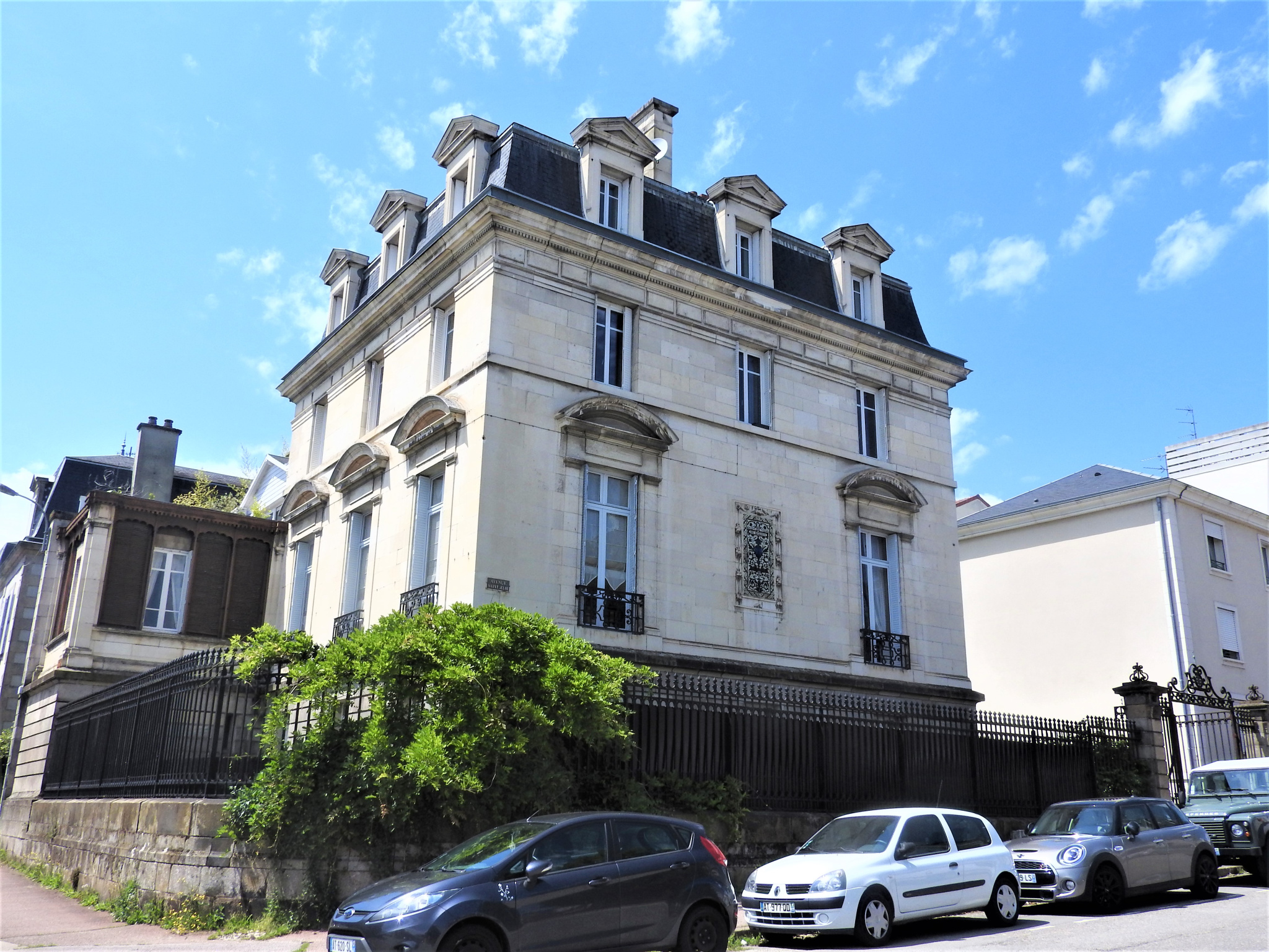 vente Appartement T3 - 88m² avec parking - Square des Emailleurs